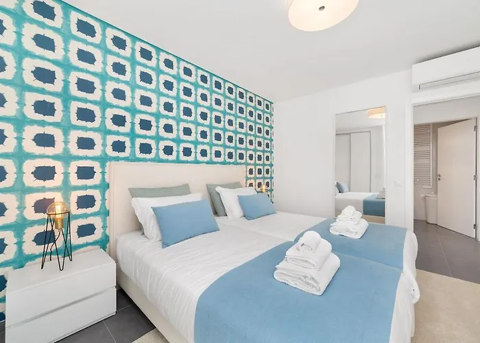 T2-sun&waves Nazaré